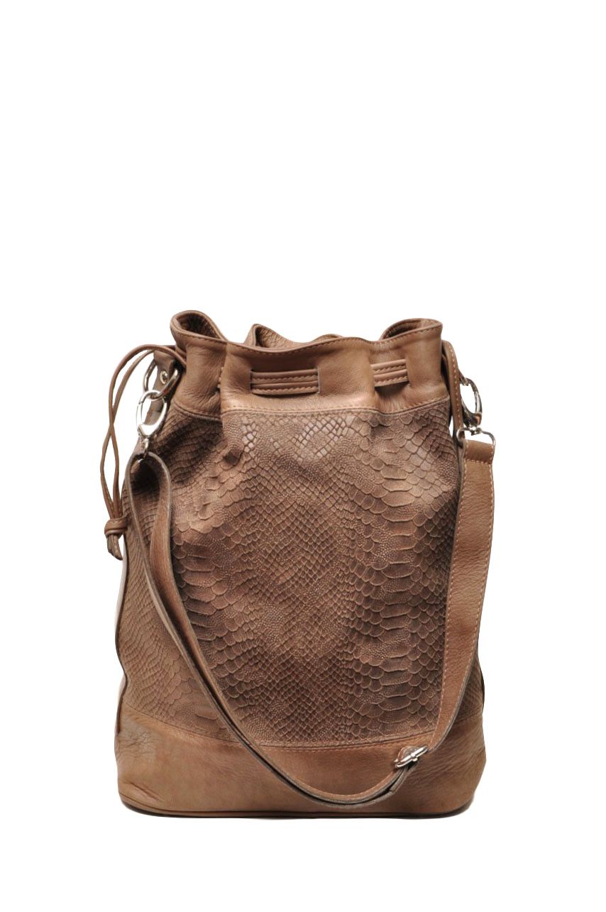 Удобная сумка-мешок из комбинированной кожи